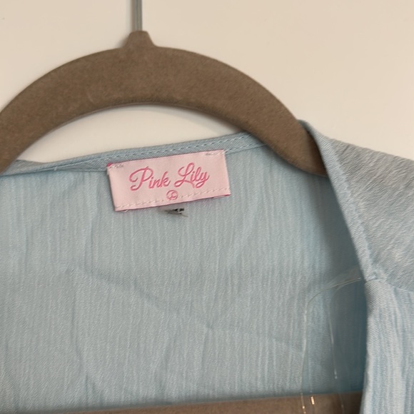 Blue Keyhole Romper - Picture 3 of 5